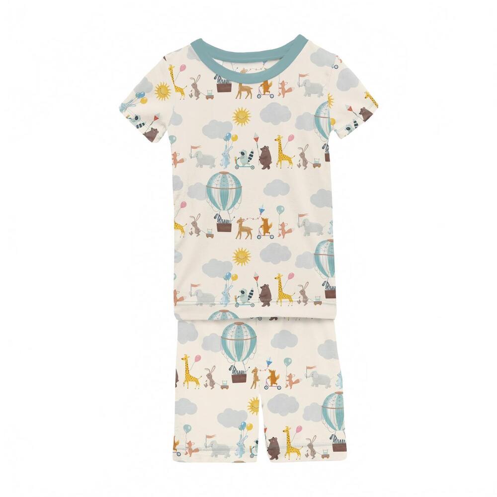 NEW KICKEE kids' short sleeve pajama set with shorts in natural animal parade